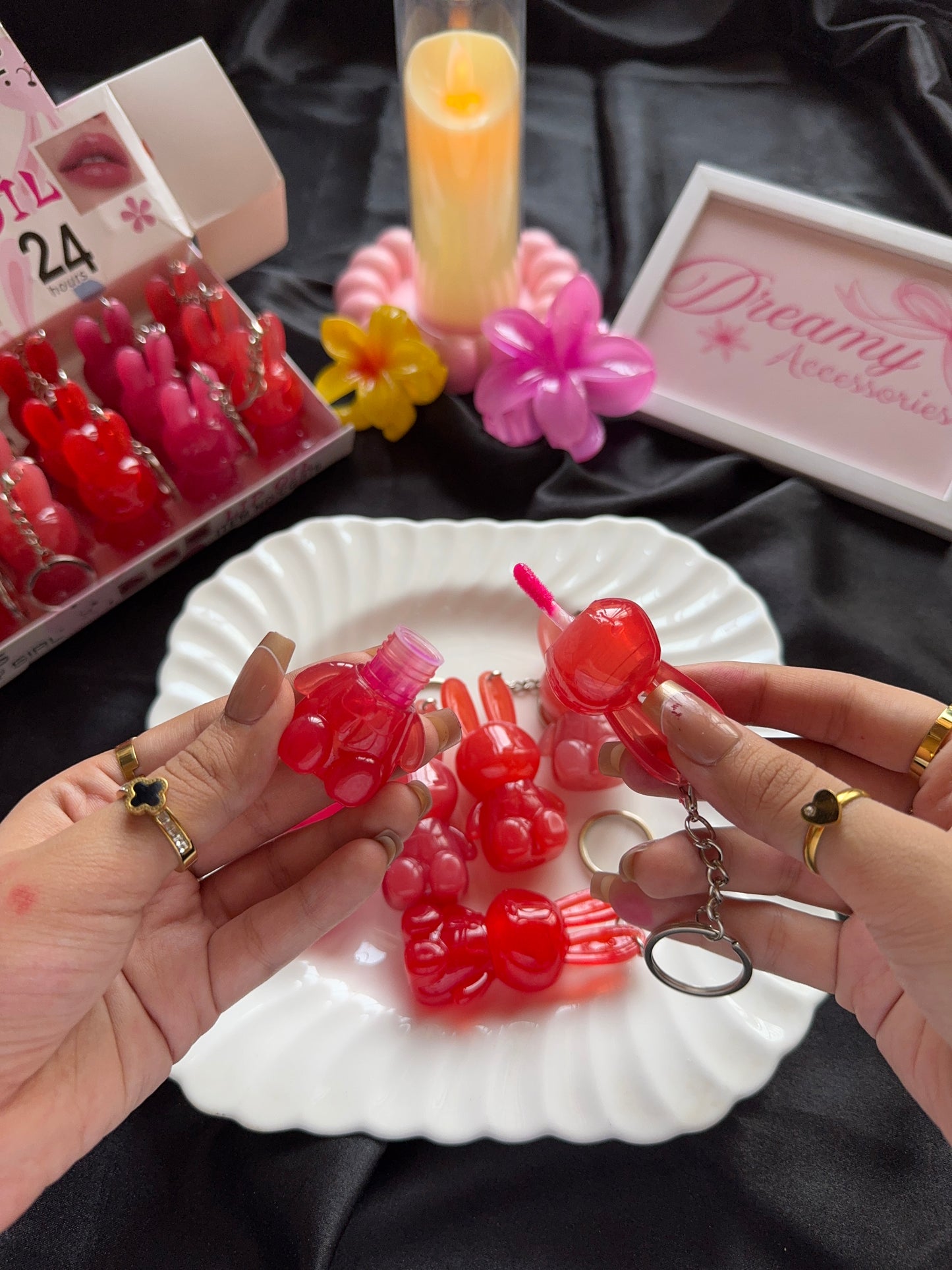 CG Crazy Girl 24 Hours Hydrating Lip Oil With Keychain