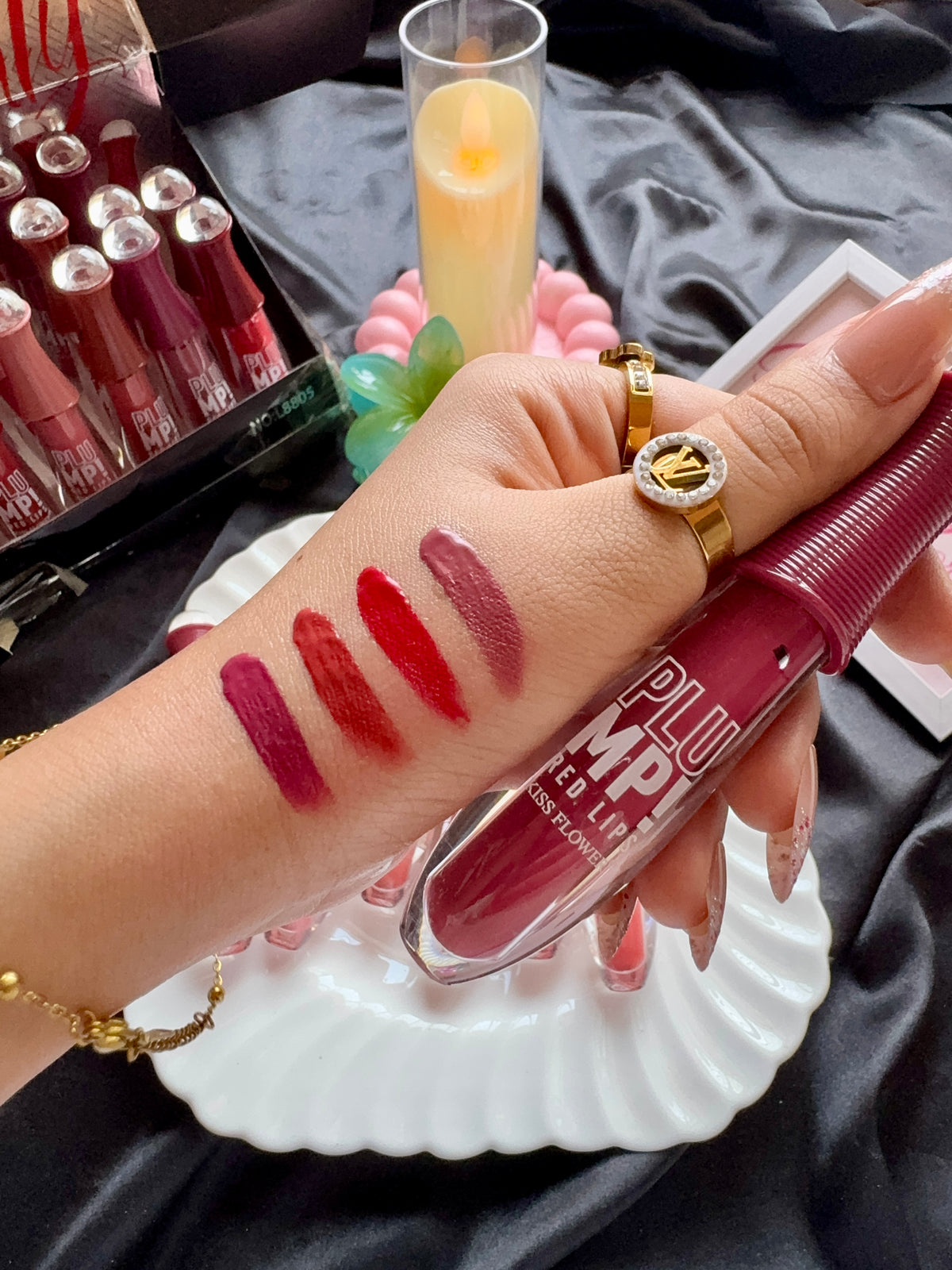 KISS FLOWER Velvet Texture Lip Gloss PLUMP!