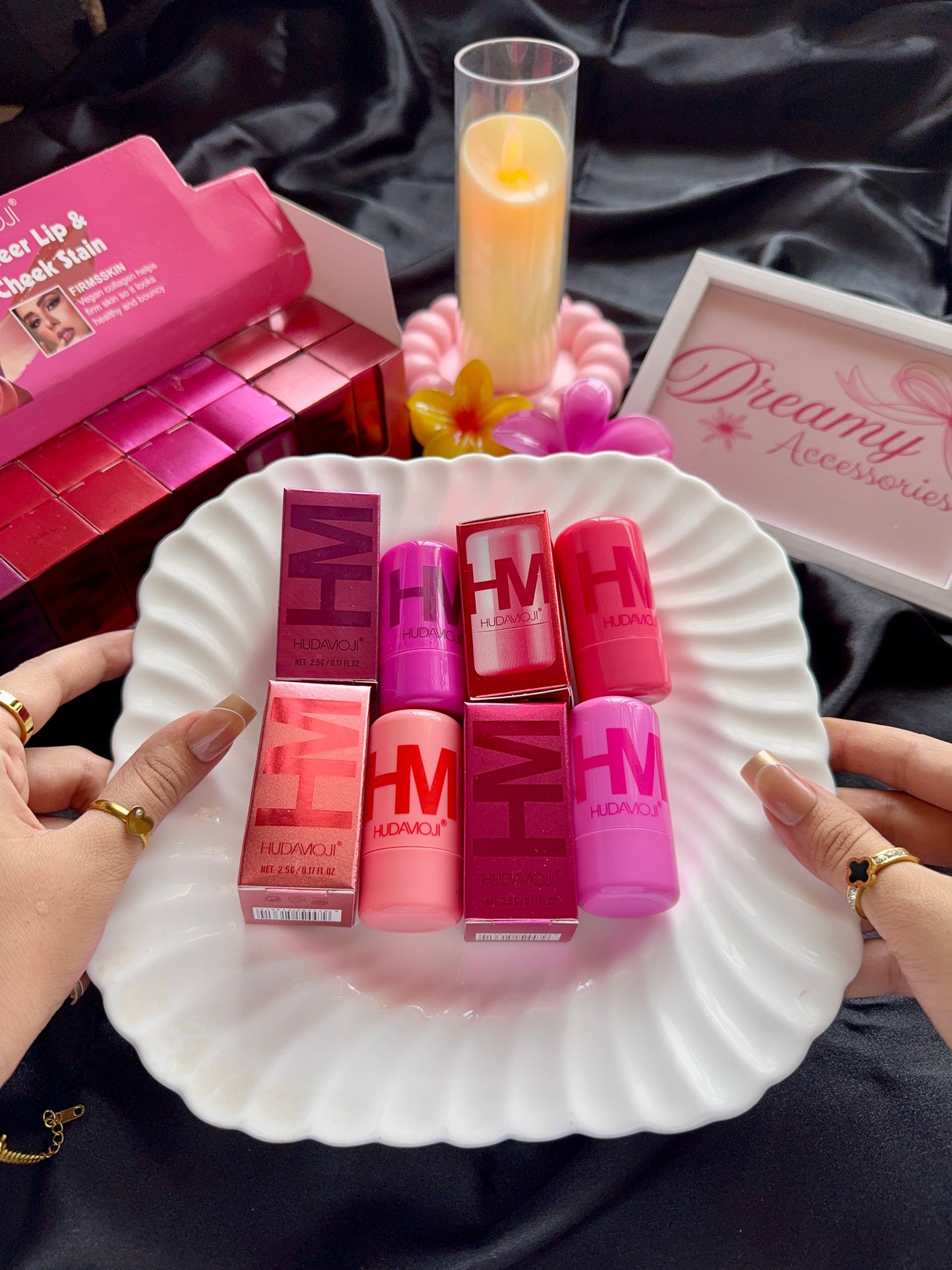 HUDAMOJI Sheer Lip & Cheek Stain Stick