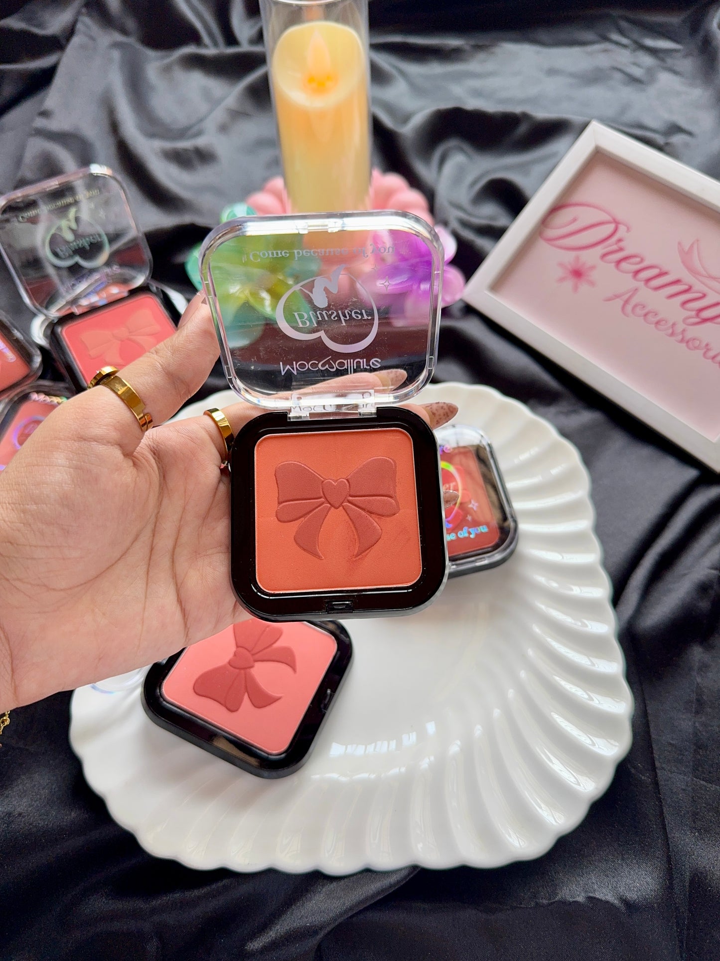 Moccallure Bow Powder Blusher Compact 🫶🏻