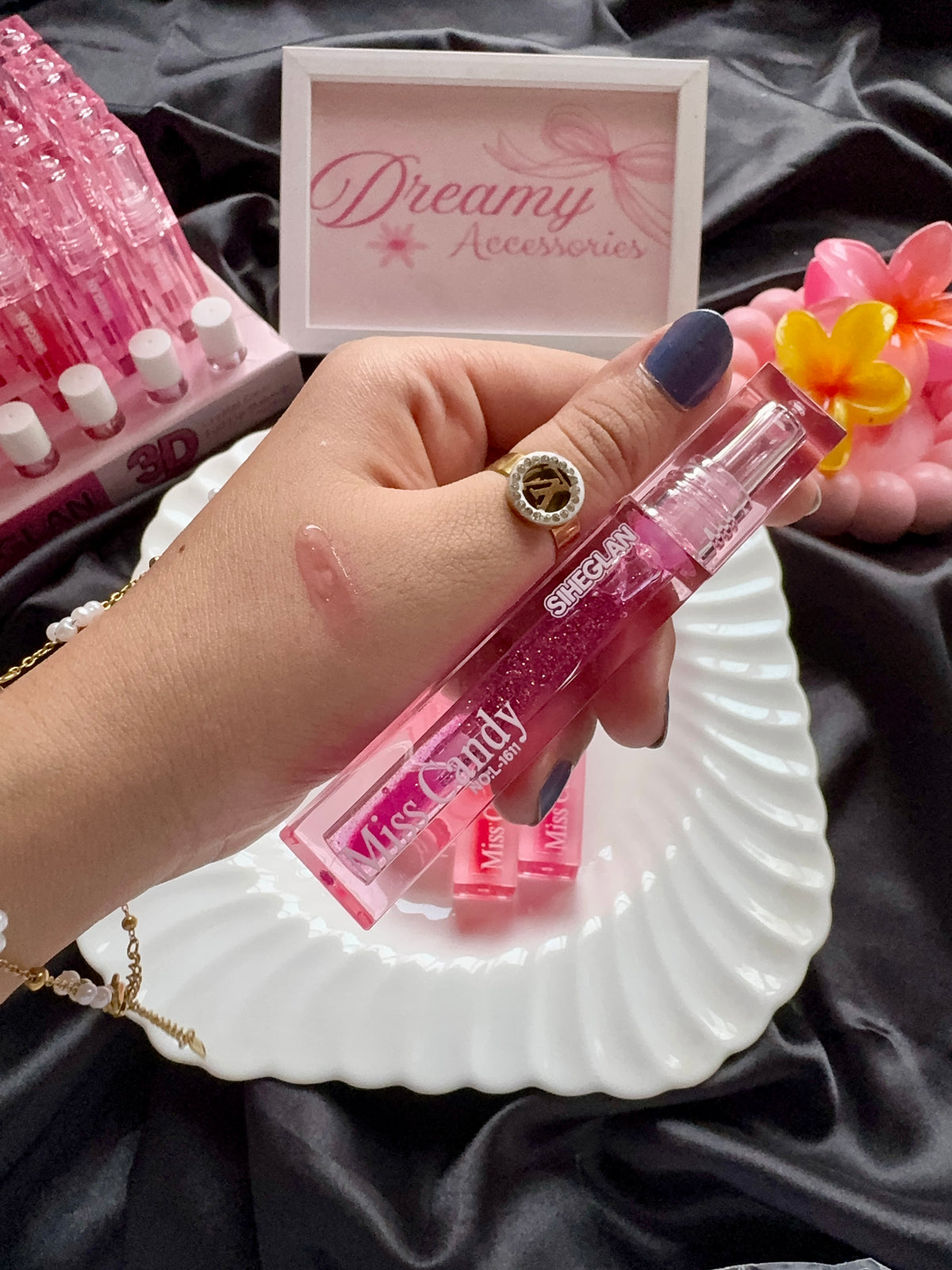Miss Candy SheGlan Lip oils 💗