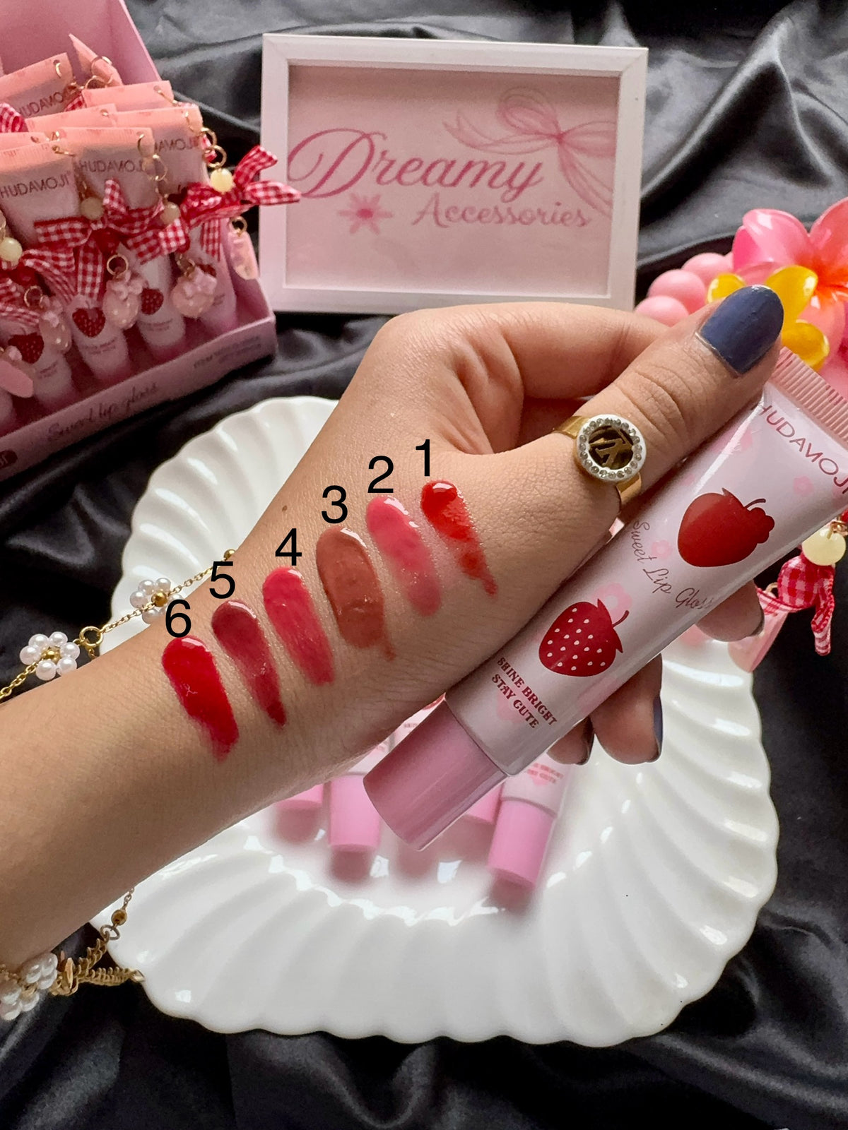 Hudamoji Ribbon Lip Glosses 🎀