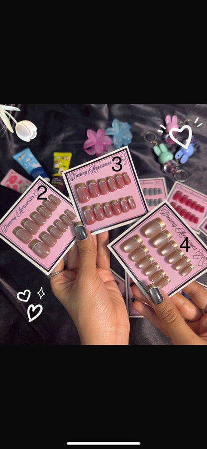 12Pcs French Nails Set with Application Ket