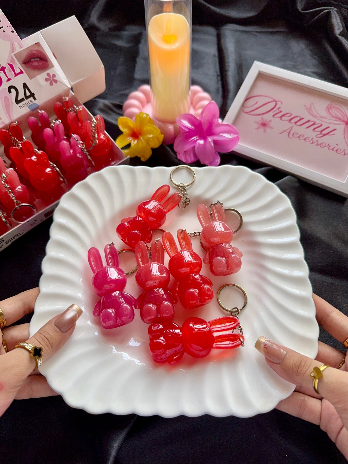 CG Crazy Girl 24 Hours Hydrating Lip Oil With Keychain
