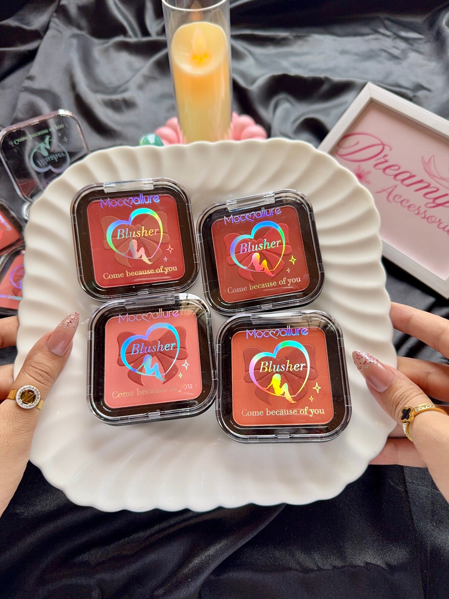 Moccallure Bow Powder Blusher Compact 🫶🏻