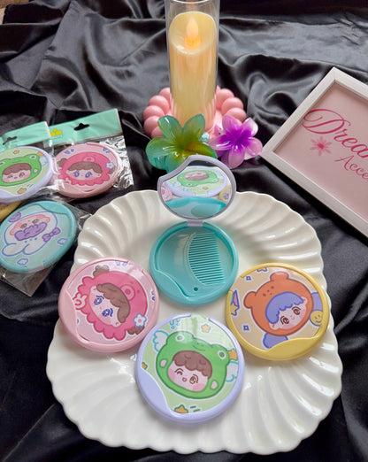 Kawaii Portable Folding Mirror & Comb Set (Cute Character Edition)