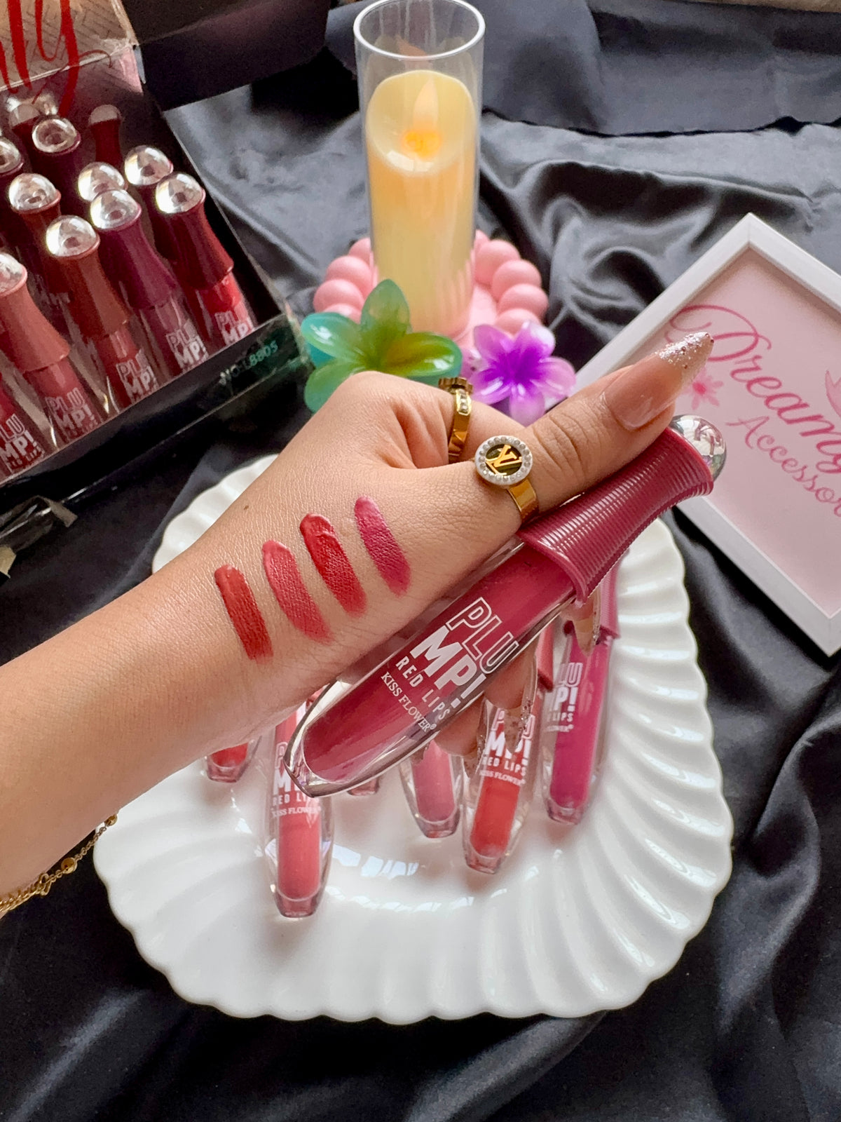 KISS FLOWER Velvet Texture Lip Gloss PLUMP!
